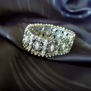 Premier Designs Bracelet